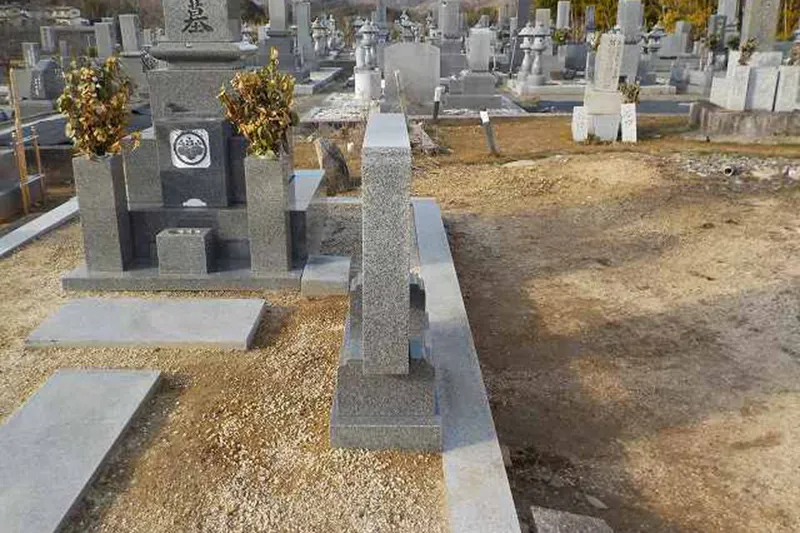 岡山市中区 戒名板据直し